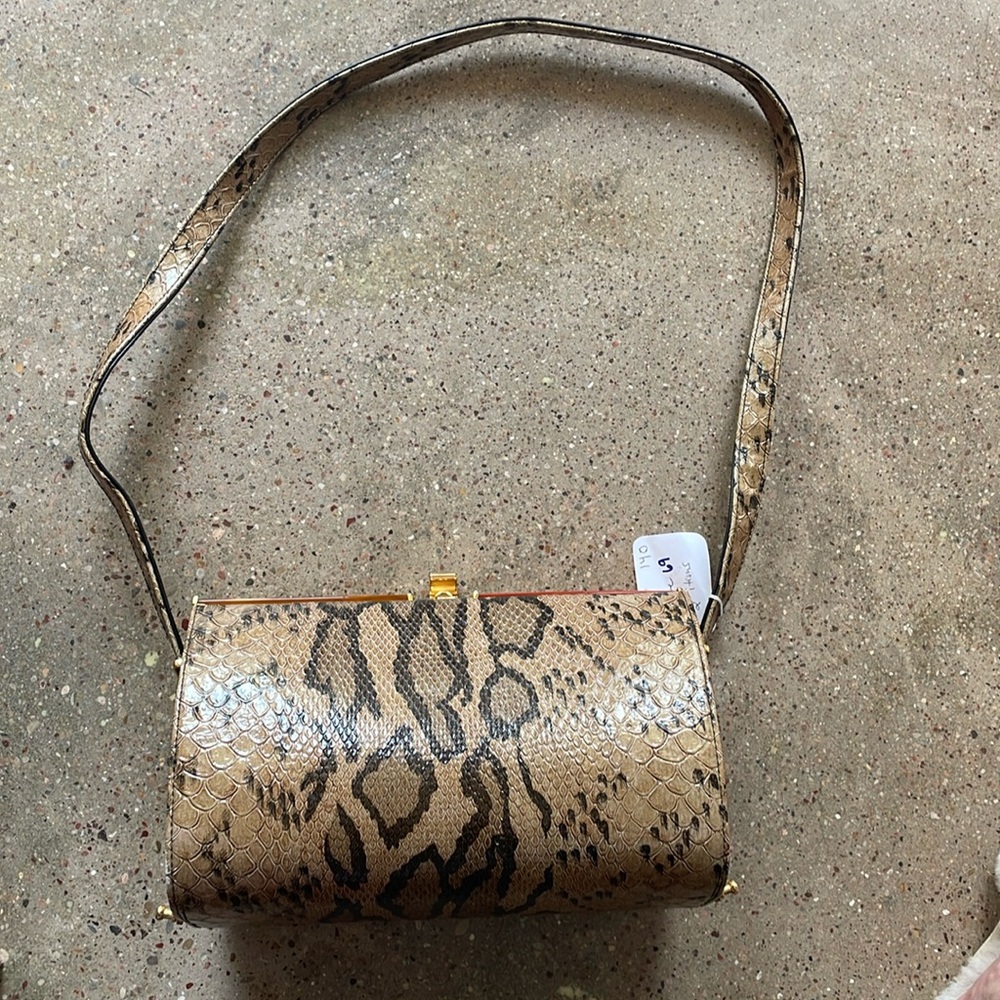 Vintage purse